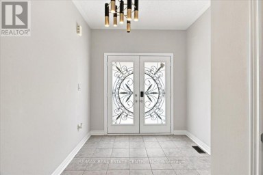 1053 JOB CRESCENT Milton (HA Harrison) Ontario photo 2