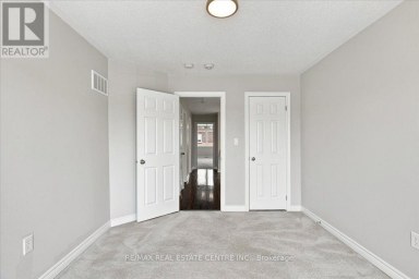 1053 JOB CRESCENT Milton (HA Harrison) Ontario photo 26