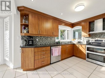 50 HOLLINGHAM ROAD Markham (Unionville) Ontario photo 14