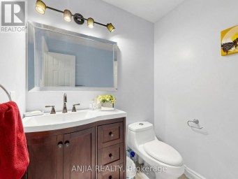 50 HOLLINGHAM ROAD Markham (Unionville) Ontario photo 19