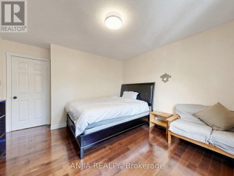 50 HOLLINGHAM ROAD Markham (Unionville) Ontario photo 27