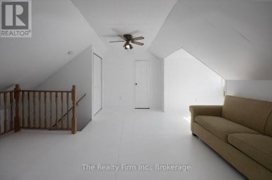 101 ST VINCENT STREET N Stratford Ontario photo 38