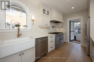 101 ST VINCENT STREET N Stratford Ontario photo 8