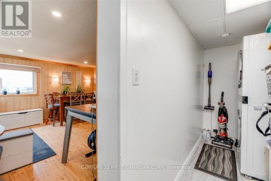 1025 KING STREET London East (East M) Ontario photo 24