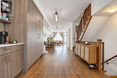 127 GREEN GARDENS BOULEVARD Toronto (Englemount-Lawrence) Ontario photo 11