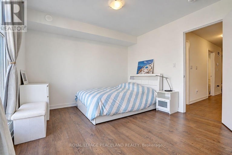 127 GREEN GARDENS BOULEVARD, Toronto (Englemount-Lawrence), Ontario, M6A0E2