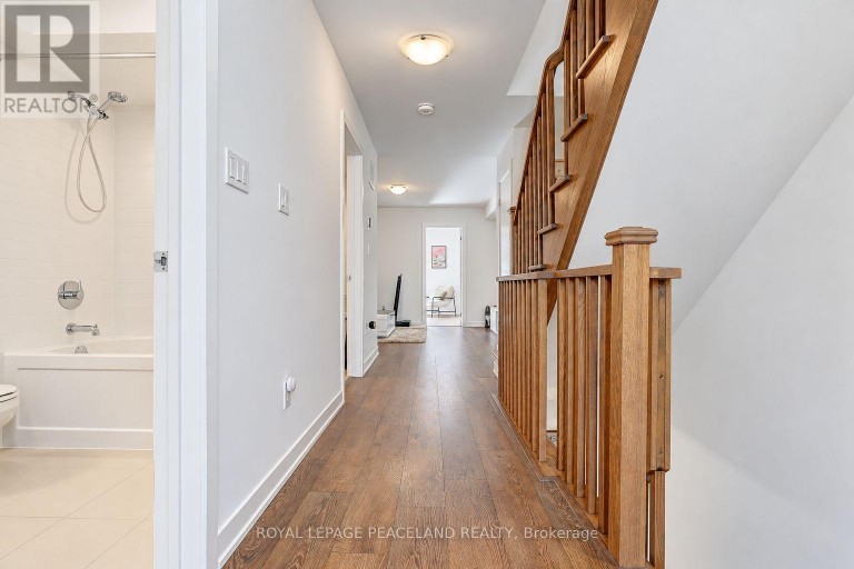 127 GREEN GARDENS BOULEVARD, Toronto (Englemount-Lawrence), Ontario, M6A0E2