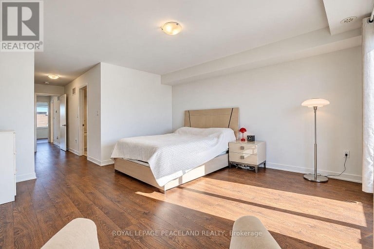 127 GREEN GARDENS BOULEVARD, Toronto (Englemount-Lawrence), Ontario, M6A0E2