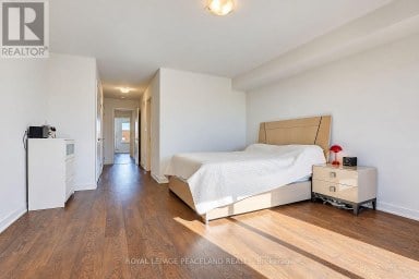 127 GREEN GARDENS BOULEVARD Toronto (Englemount-Lawrence) Ontario photo 36