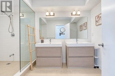127 GREEN GARDENS BOULEVARD Toronto (Englemount-Lawrence) Ontario photo 39