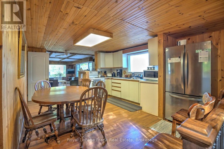 231 WEST DIAMOND LAKE ROAD, Hastings Highlands (Herschel Ward), Ontario, K0L1C0