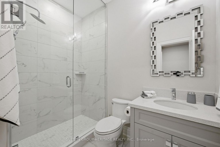 18 DEXSHIRE DRIVE, Ajax (Northeast Ajax), Ontario, L1Z0T8