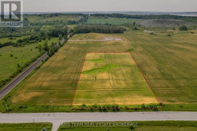 1499 TAY POINT ROAD Penetanguishene Ontario photo 1