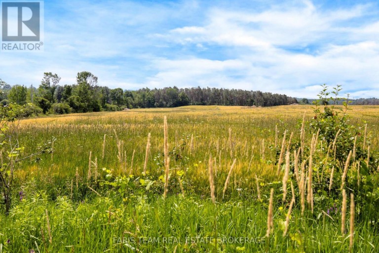 1499 TAY POINT ROAD, Penetanguishene, Ontario, L9M2C8