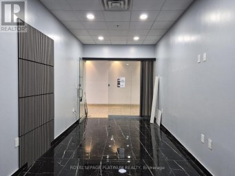 1C29 - 7215 GOREWAY DRIVE Mississauga (Malton) Ontario photo 5