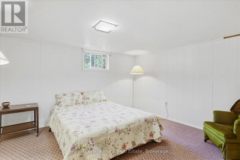 230 EUCLID AVENUE, Peterborough (Ashburnham Ward 4), Ontario, K9H1M4