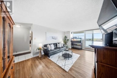 1401 - 2130 WESTON ROAD Toronto (Weston) Ontario photo 10