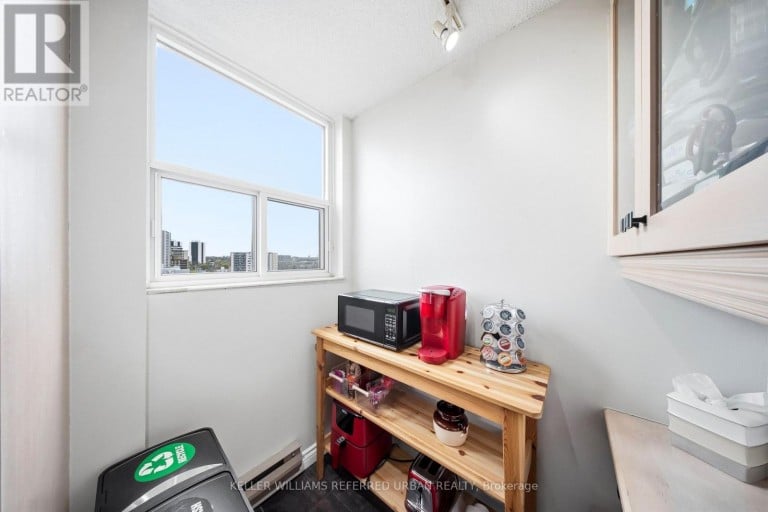 1401 - 2130 WESTON ROAD, Toronto (Weston), Ontario, M9N3R9