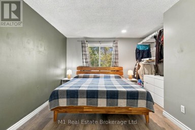 166 NATCHEZ ROAD Kitchener Ontario photo 20