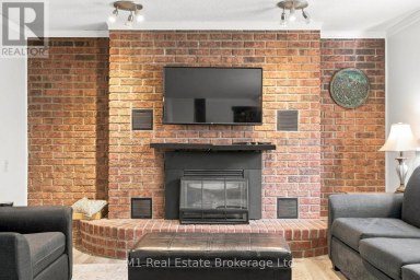 166 NATCHEZ ROAD Kitchener Ontario photo 26