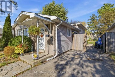 166 NATCHEZ ROAD Kitchener Ontario photo 3