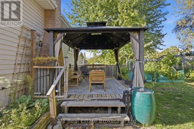 166 NATCHEZ ROAD Kitchener Ontario photo 35