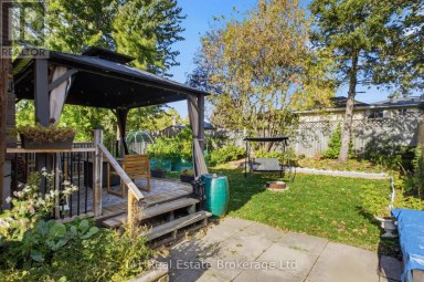 166 NATCHEZ ROAD Kitchener Ontario photo 36