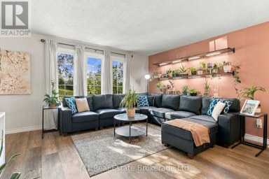 166 NATCHEZ ROAD Kitchener Ontario photo 7