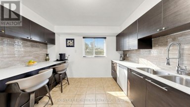 544 JACK GILES CIRCLE Newmarket (Summerhill Estates) Ontario photo 16