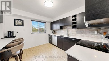 544 JACK GILES CIRCLE Newmarket (Summerhill Estates) Ontario photo 17