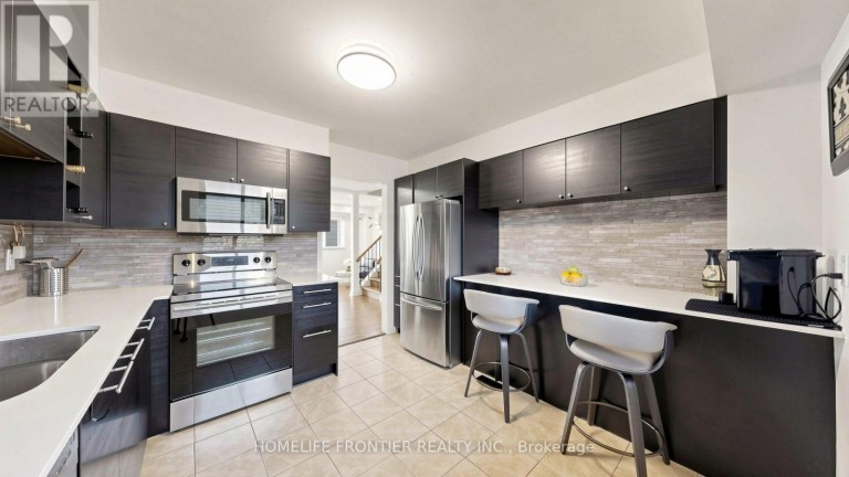 544 JACK GILES CIRCLE, Newmarket (Summerhill Estates), Ontario, L3X1X9