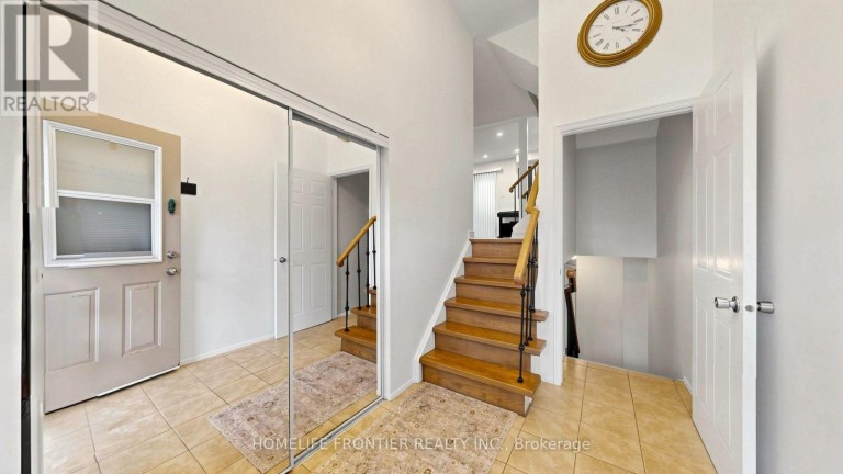 544 JACK GILES CIRCLE, Newmarket (Summerhill Estates), Ontario, L3X1X9