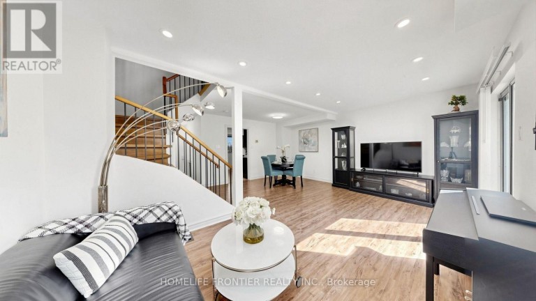 544 JACK GILES CIRCLE, Newmarket (Summerhill Estates), Ontario, L3X1X9