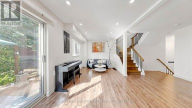544 JACK GILES CIRCLE Newmarket (Summerhill Estates) Ontario photo 8
