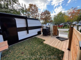 242 - 85 THEME PARK DRIVE Wasaga Beach Ontario photo 5