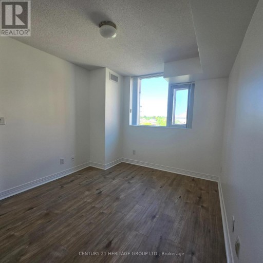 319 - 90 SCOTTFIELD DRIVE, Toronto (Agincourt North), Ontario, M1S5W4