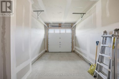 172 EQUALITY DRIVE Meaford Ontario photo 40