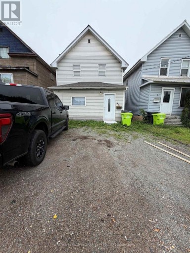 36 ST GEORGES AVENUE E, Sault Ste Marie, Ontario, P6B1W7