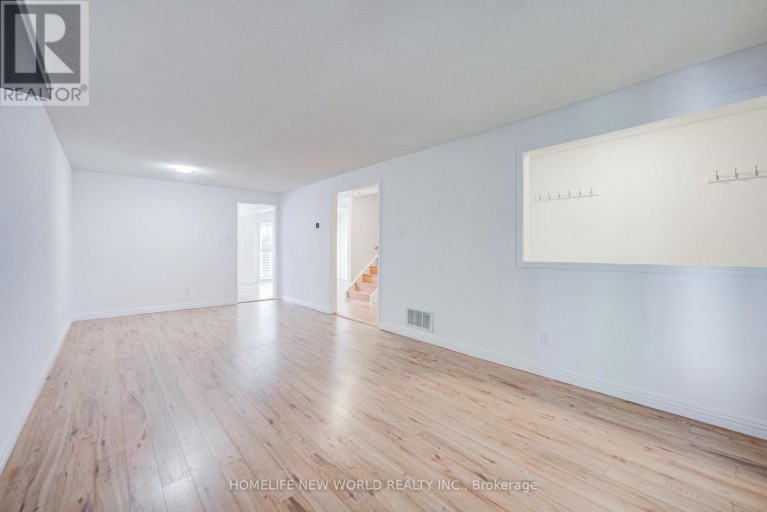 102 MADSEN CRESCENT, Markham (Markville), Ontario, L3R4P3