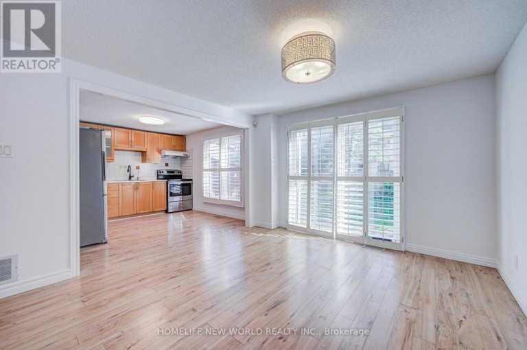 102 MADSEN CRESCENT, Markham (Markville), Ontario, L3R4P3