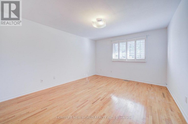 102 MADSEN CRESCENT, Markham (Markville), Ontario, L3R4P3