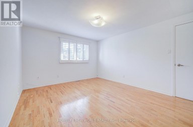 102 MADSEN CRESCENT Markham (Markville) Ontario photo 34