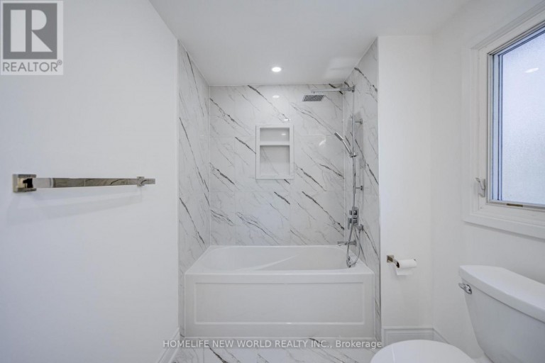 102 MADSEN CRESCENT, Markham (Markville), Ontario, L3R4P3