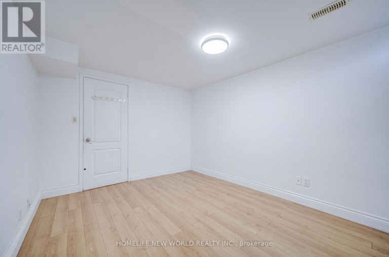 102 MADSEN CRESCENT, Markham (Markville), Ontario, L3R4P3