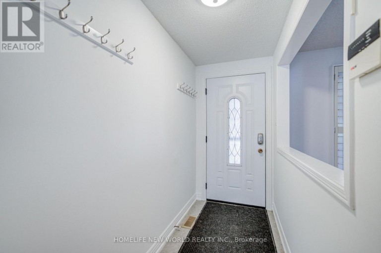 102 MADSEN CRESCENT, Markham (Markville), Ontario, L3R4P3