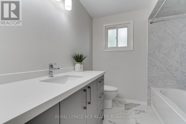 43 CROWN CRESCENT Bradford West Gwillimbury (Bradford) Ontario photo 30