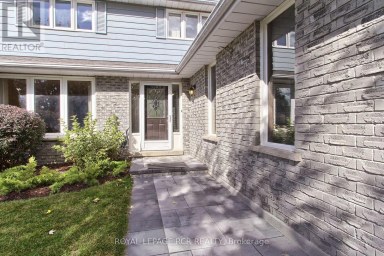 43 CROWN CRESCENT Bradford West Gwillimbury (Bradford) Ontario photo 4