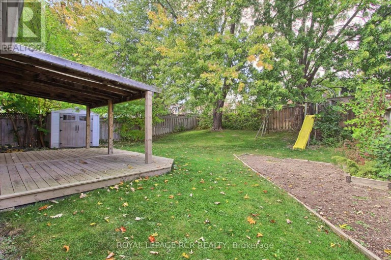 43 CROWN CRESCENT, Bradford West Gwillimbury (Bradford), Ontario, L3Z2M4