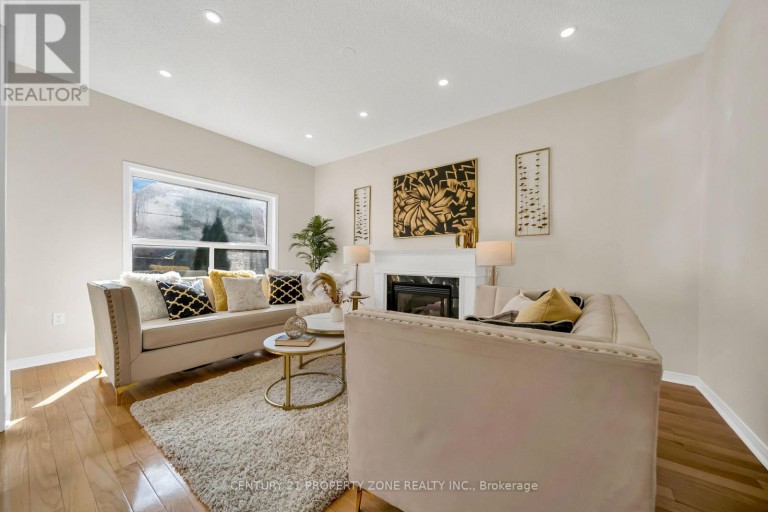 5 SENWOOD STREET, Brampton (Fletcher's Meadow), Ontario, L7A3S6