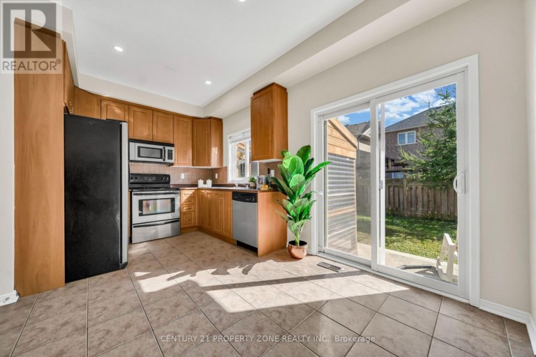 5 SENWOOD STREET, Brampton (Fletcher's Meadow), Ontario, L7A3S6